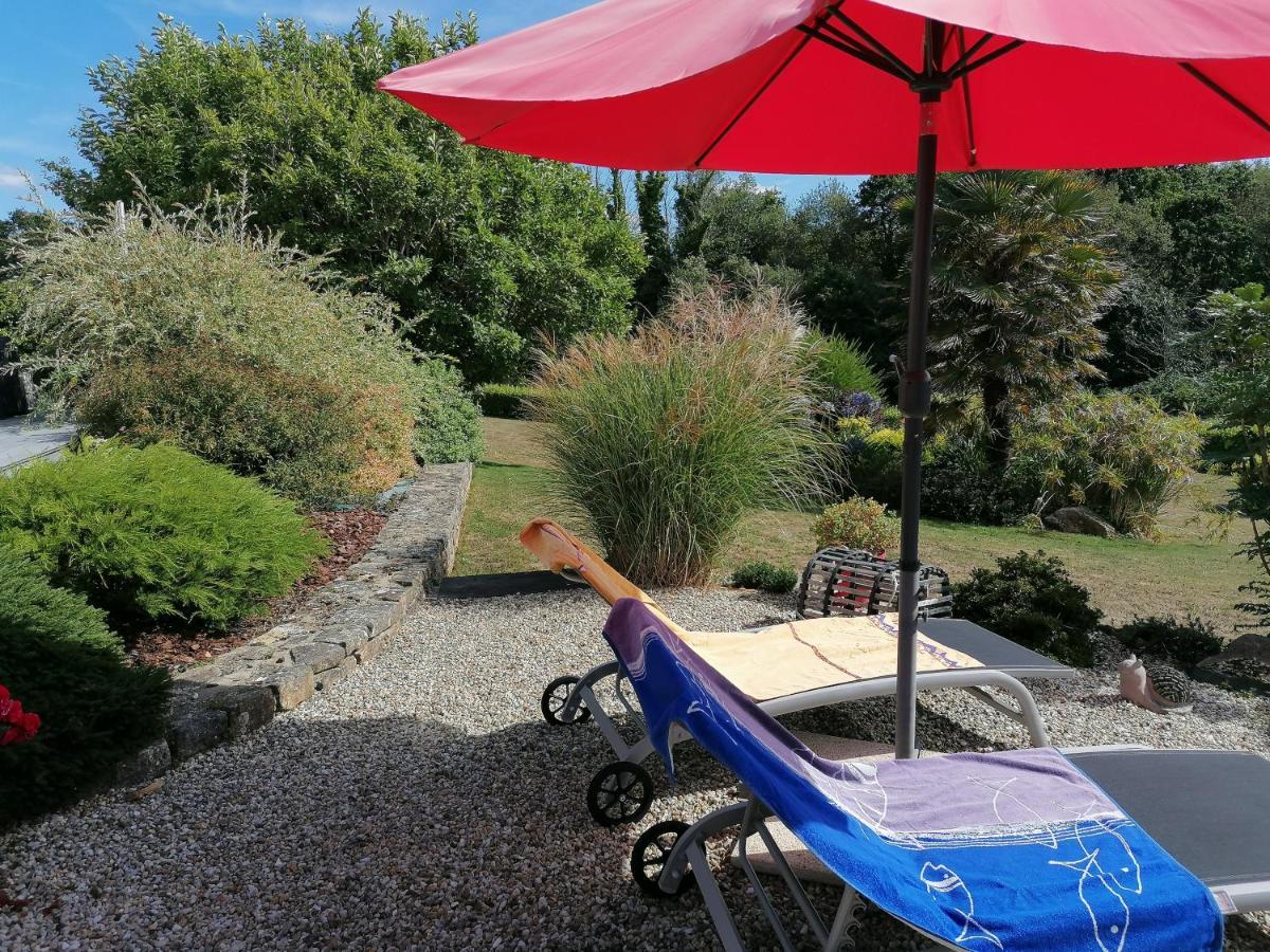 Bed and Breakfast Les Terrasses Du Ris Douarnenez Exterior foto