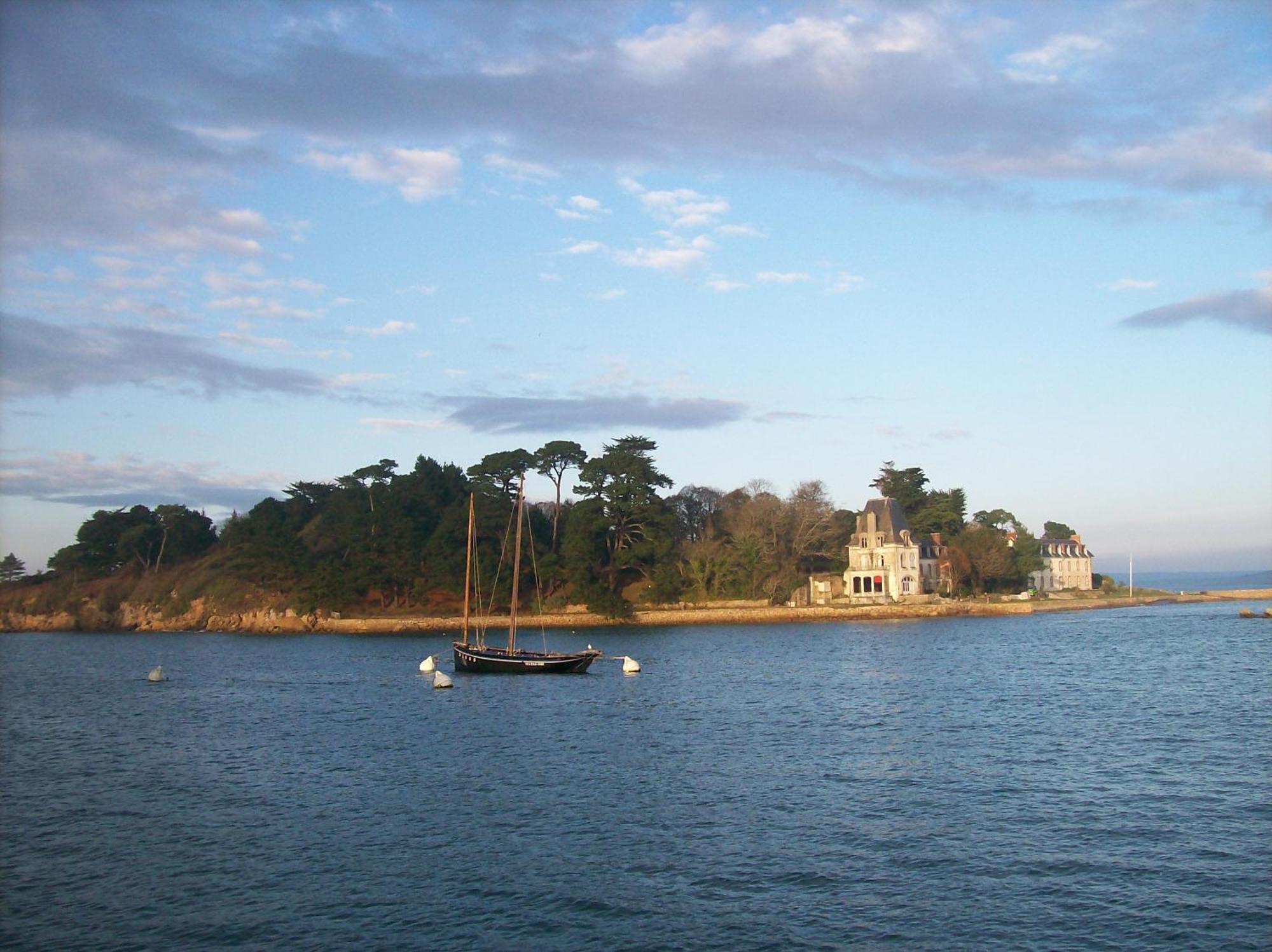 Bed and Breakfast Les Terrasses Du Ris Douarnenez Exterior foto